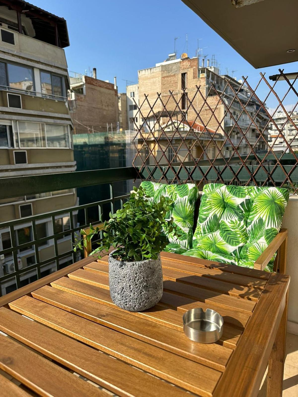 Dimar4 Studiocentral Thessaloníki Luaran gambar